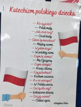 Narodowe Święto Niepodległości w bibliotece szkolnej