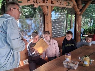 Światowy Dzień Pszczół – spotkanie z pszczelarzem