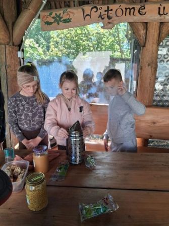 Światowy Dzień Pszczół – spotkanie z pszczelarzem