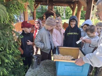 Światowy Dzień Pszczół – spotkanie z pszczelarzem